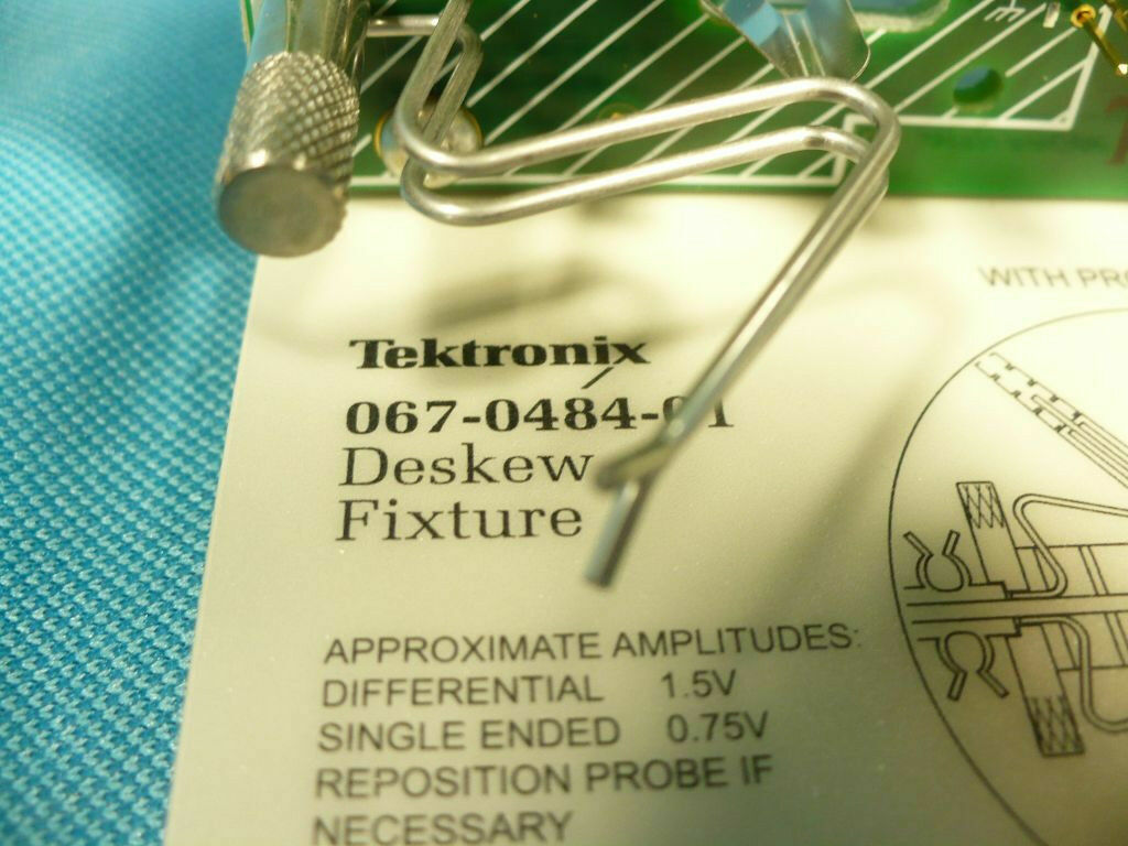Tektronix 067-0484-02 067-0484-01 679-5352-01 Deskew Fixture TDS 6804B Tektronix 067-0484-02 067-0484-01 679-5352-01 Deskew Fixture TDS 6804B